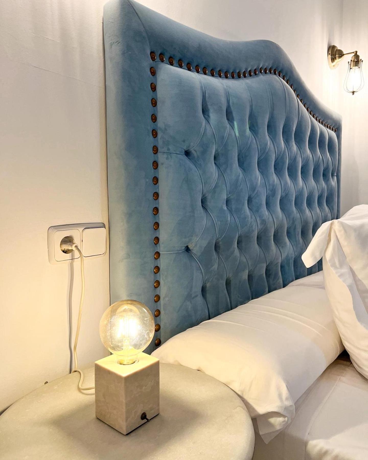 Hostal Servilia Καρμόνα Εξωτερικό φωτογραφία